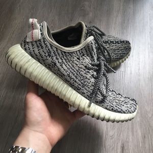 ✨Authentic Yeezy Turtle